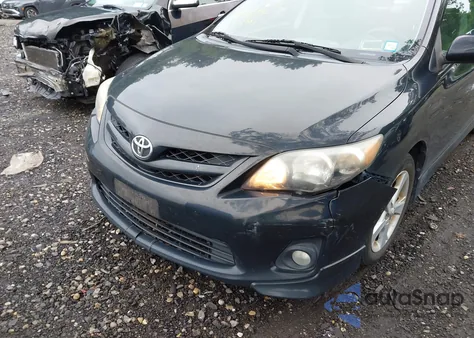 2011 Toyota Corolla S из США, поврежденный, VIN 2T1BU4EE2BC738397